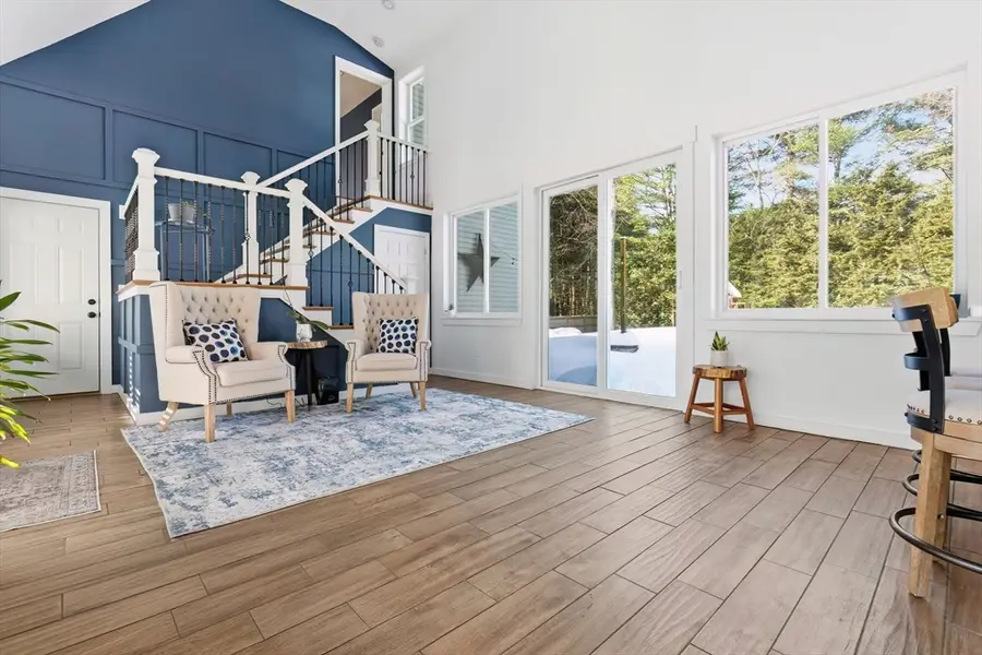 12 Warren St, Georgetown, MA 01833 - #3