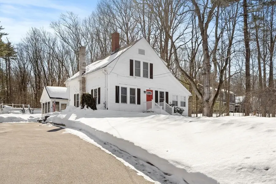 90 Townsend St, Pepperell, MA 01463 - #2