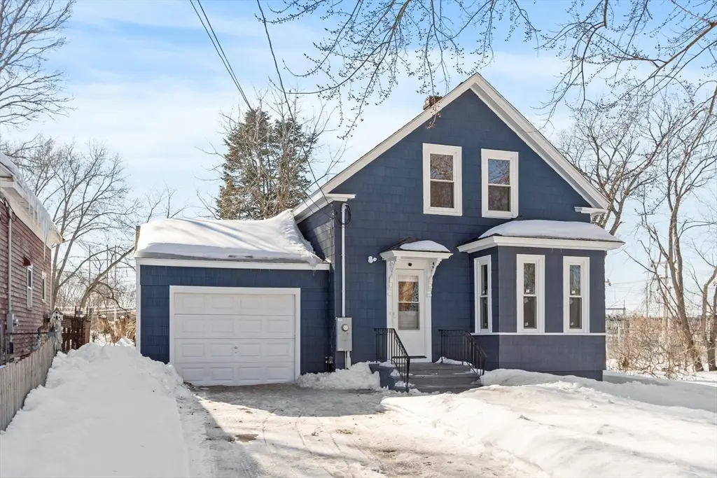 29 Bradstreet Ave, Haverhill, MA 01835 - #1