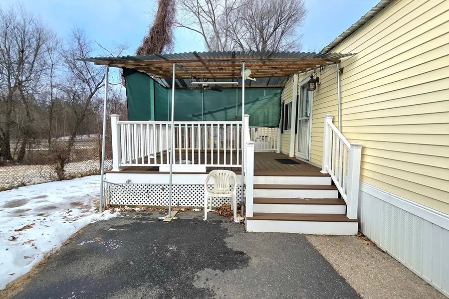 229 Miller St #E-6, Ludlow, MA 01056 - #2