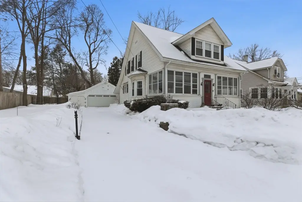 141 Lincoln Road, Longmeadow, MA 01106 - #1