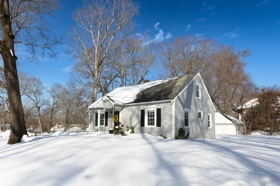 122 Samoset Ave, Mansfield, MA 02048 - #3