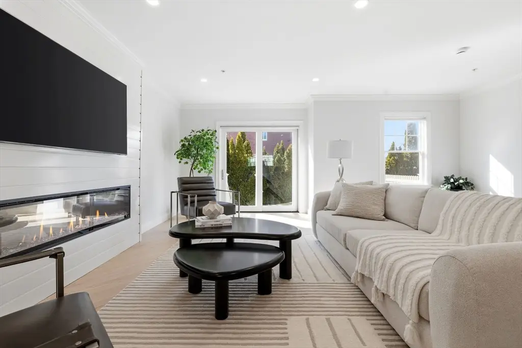 3 Chatham St #3, Watertown, MA 02472 - #1