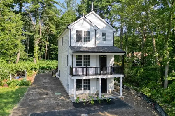 27 Valley Road, Holbrook, MA 02343