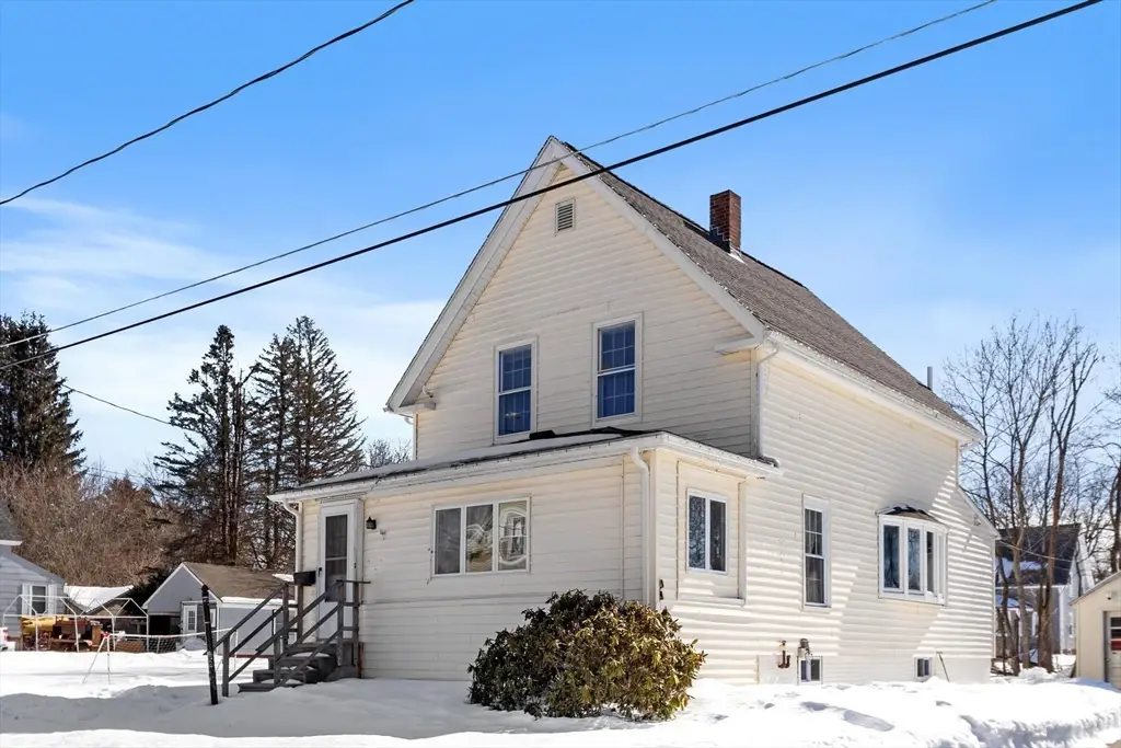 14 Columbus Ave, Baldwinville, MA 01436 - #1