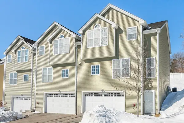 15 Dunia Lane #15, Northborough, MA 01532