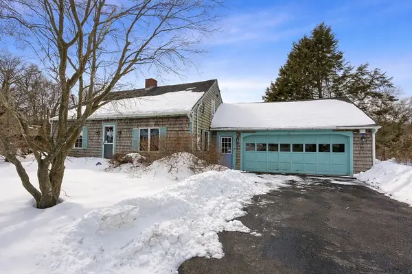 720 Hancock St, Abington, MA 02351