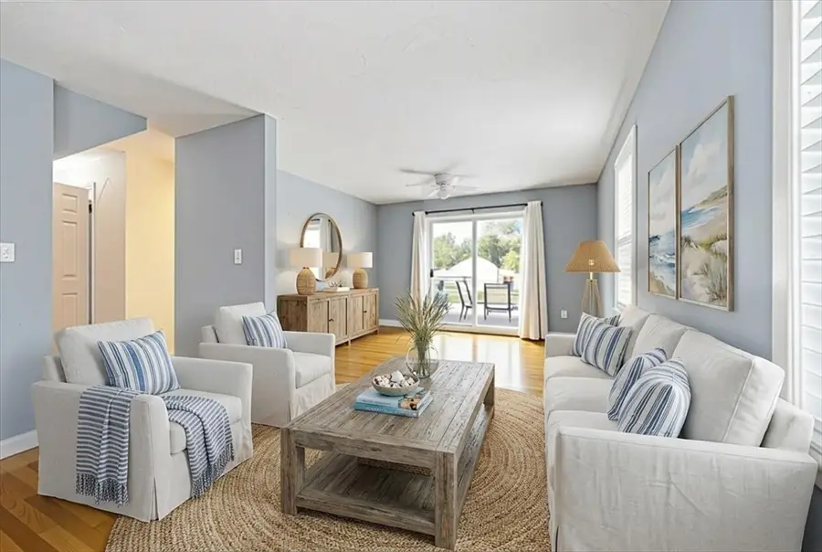 1 Hemlock Rd., Hingham, MA 02043 - #3