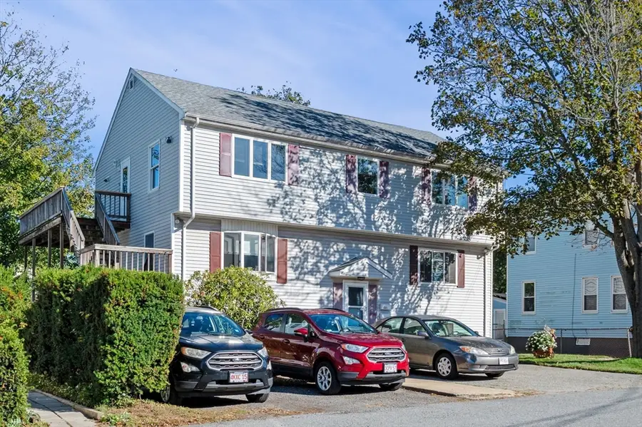 9 Cleveland Pl, Gloucester, MA 01930 - #2