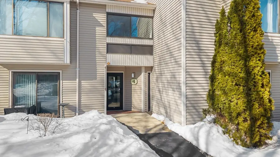 4 Thayer Pond Dr #20, North Oxford, MA 01537 - #3