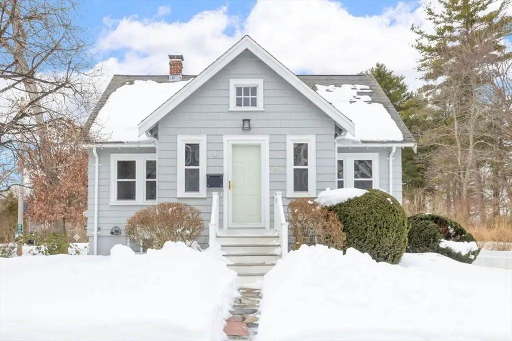 31 Birds Hill Ave, Needham, MA 02492 - #1