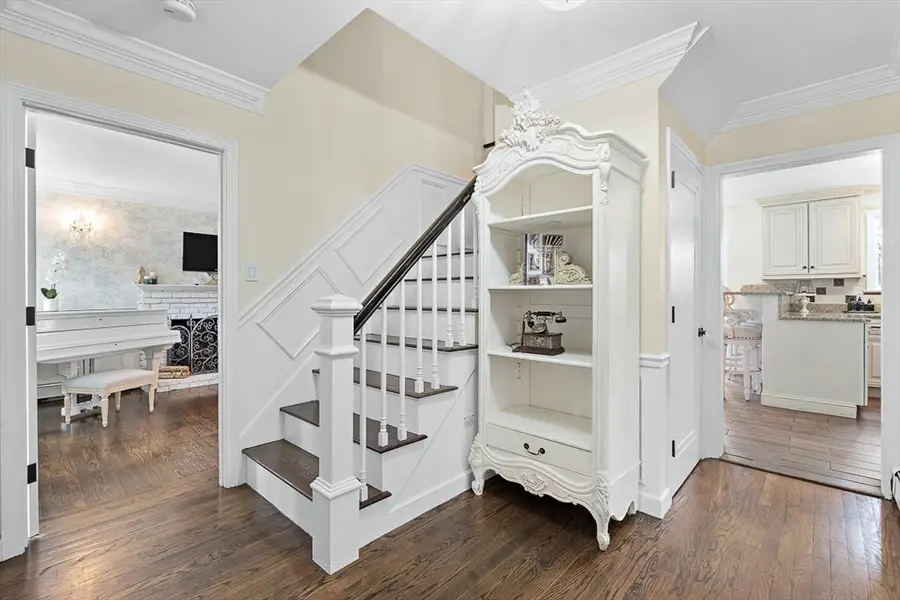 40 Pinewood Rd, Wellesley, MA 02482 - #2