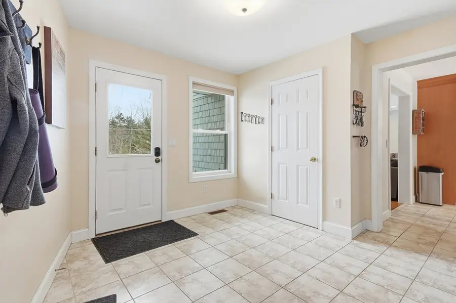 10 Ball Rd, Kingston, NH 03848 - #2