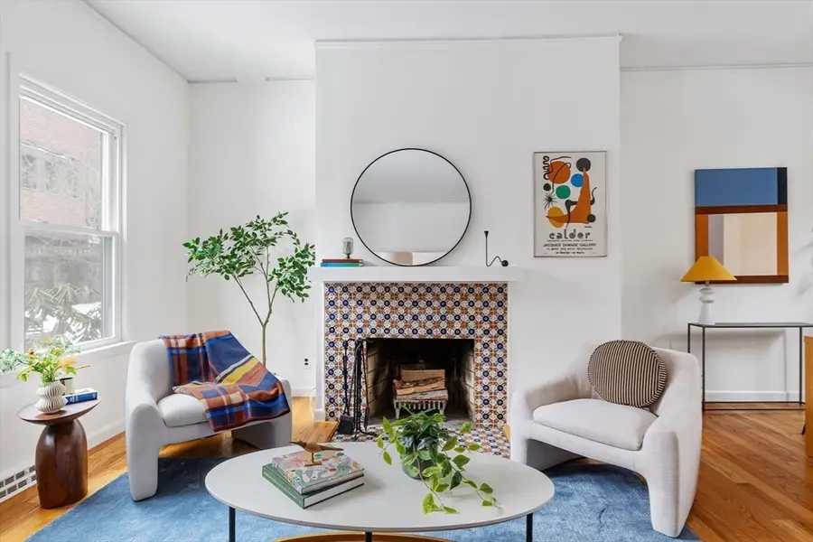 352 Harvard Street #1C, Cambridge, MA 02138 - #2