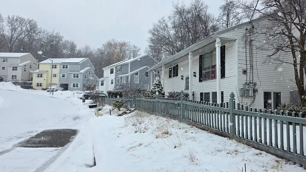 37 Gates Rd, Worcester, MA 01603 - #1