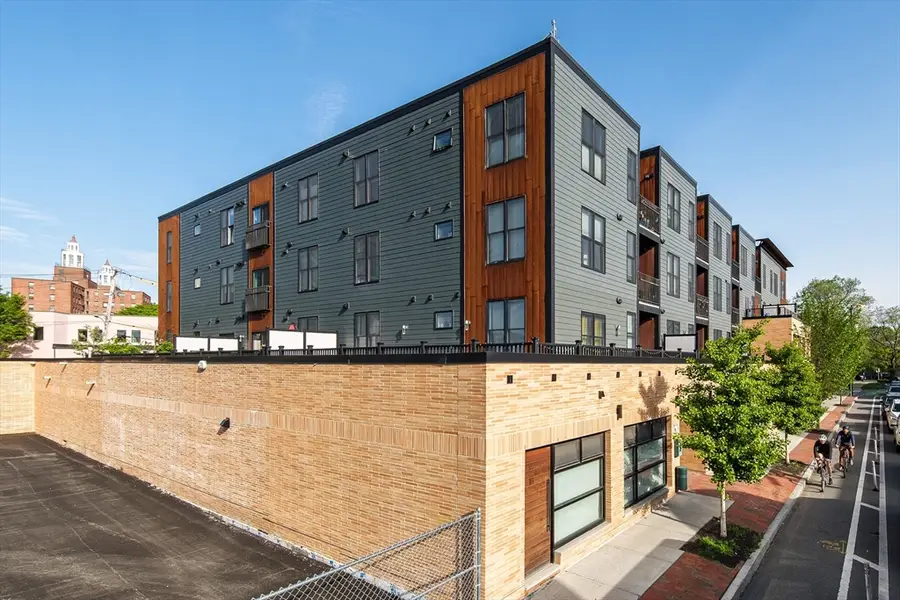 305 Webster Ave #104, Cambridge, MA 02141 - #3