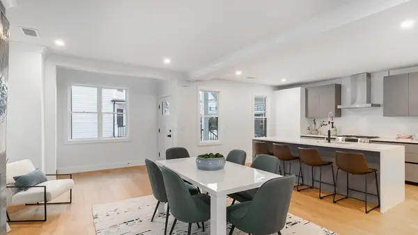 89 Cleveland St #89, Arlington, MA 02474