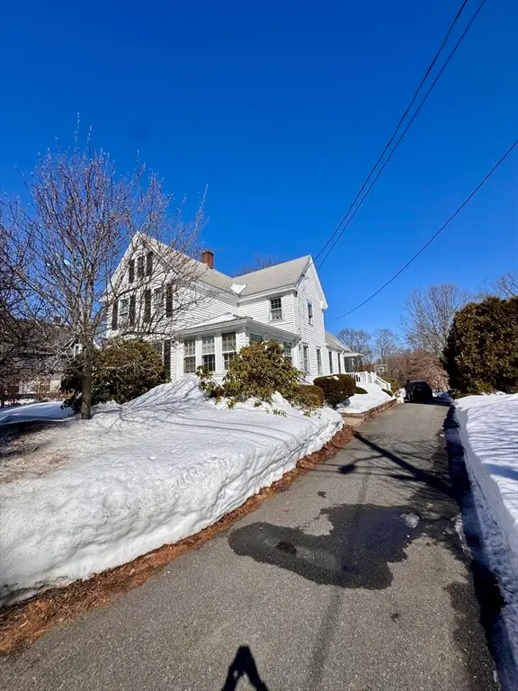 178 Lincoln St, Stoughton, MA 02072