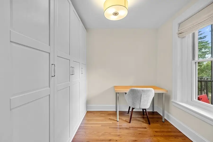 1495 Beacon St #G, Brookline, MA 02446 - #3