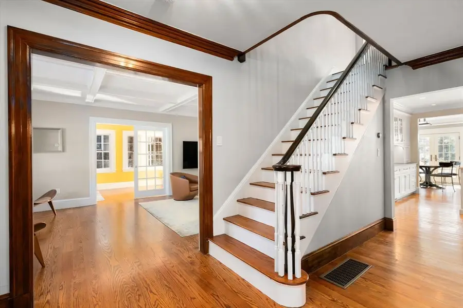 22 Brackett Rd, Newton, MA 02458 - #2