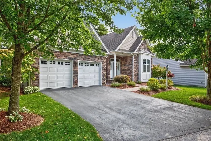 4 Woodsong, Plymouth, MA 02360 - #2