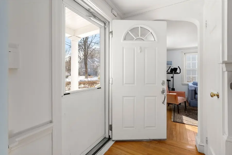 60 Lindbergh Ave, Newton, MA 02465 - #3