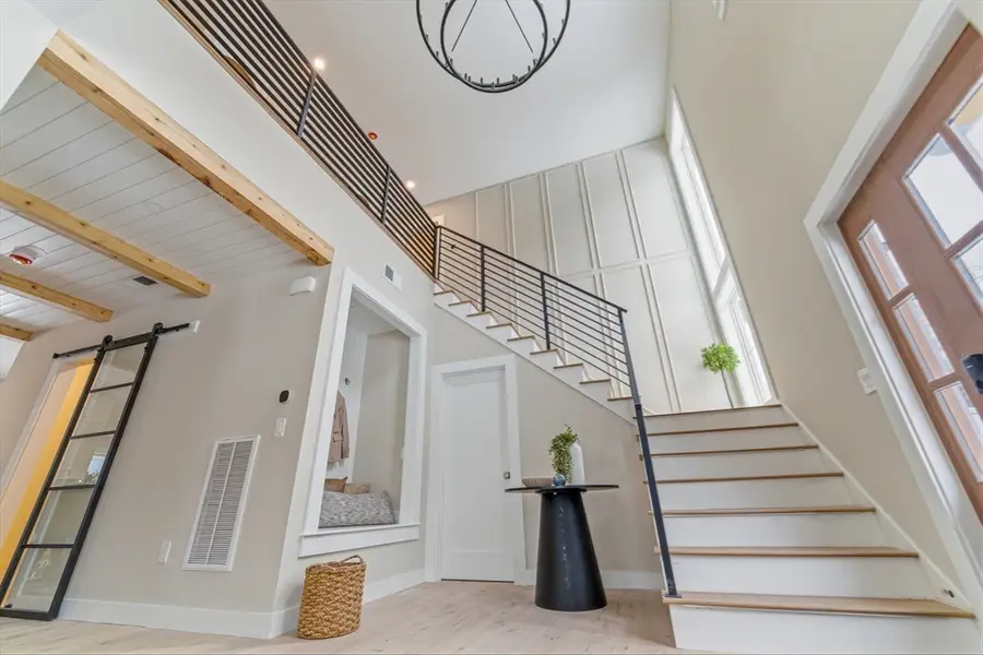 54 Pilgrim Rd, Natick, MA 01760 - #3