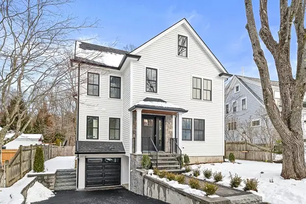 6 Intervale Rd, Wellesley, MA 02481