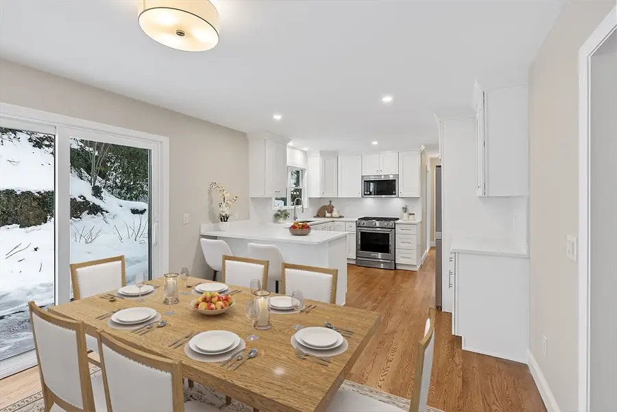 34 Pleasant Street #5, Wellesley, MA 02482 - #3