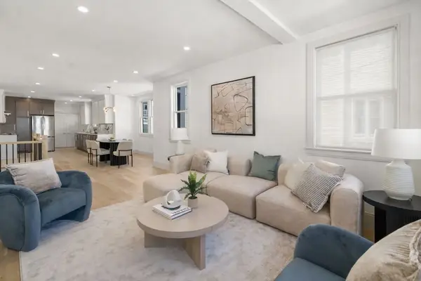 10-12 Clyde Rd #1, Watertown, MA 02472