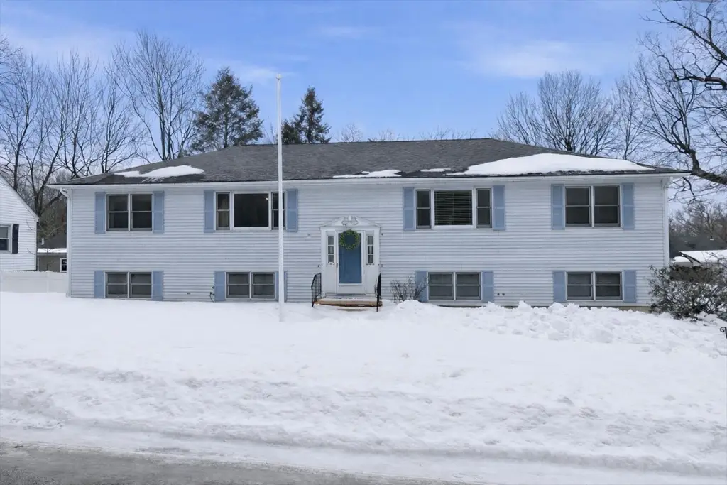 28 Nonquit Street, Worcester, MA 01604 - #1