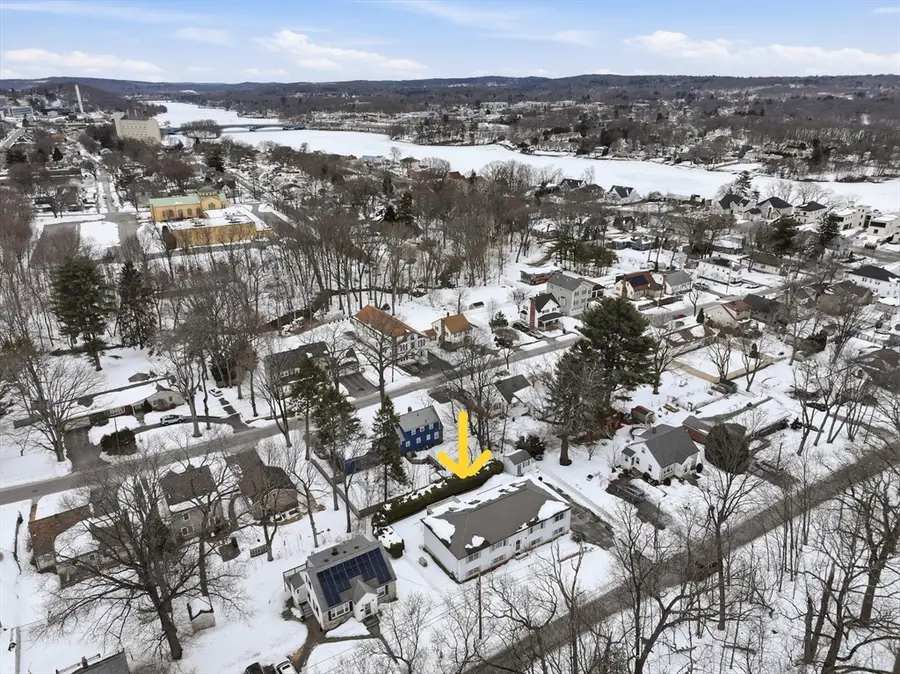 28 Nonquit Street, Worcester, MA 01604 - #3