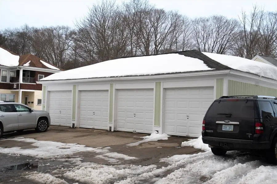 1088 Diamond Hill Rd, Woonsocket, RI 02895 - #3