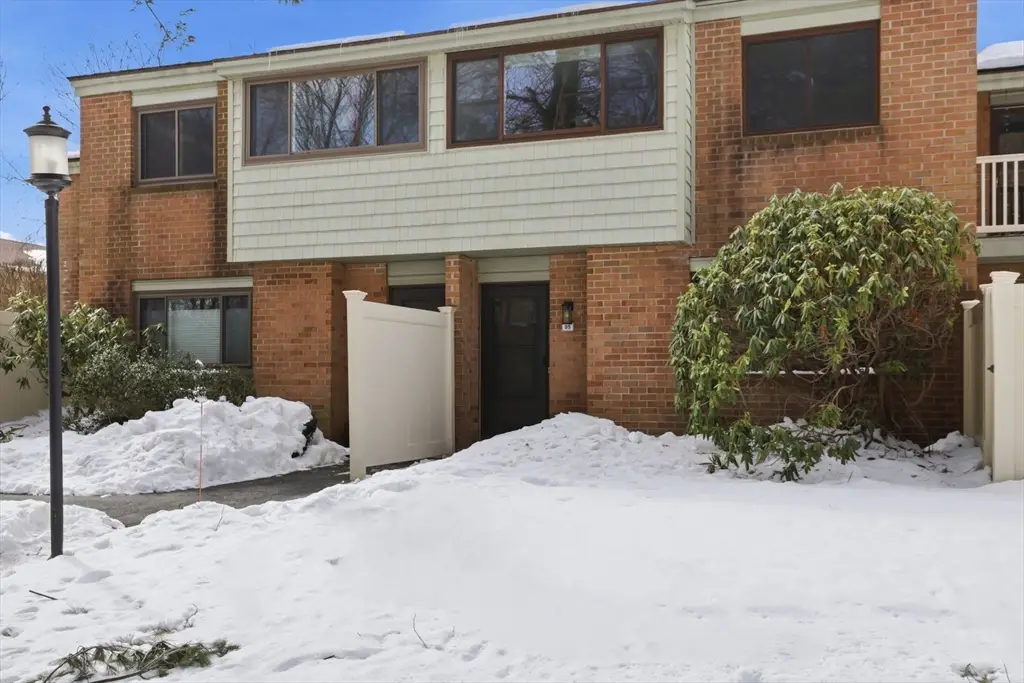 95 Greenbrook Dr #95, Stoughton, MA 02072 - #1