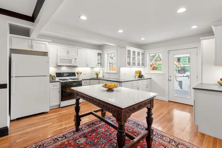 50 Trimount St, Dedham, MA 02026 - #3