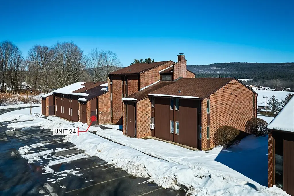 242 N East St. #24, Amherst, MA 01002 - #1