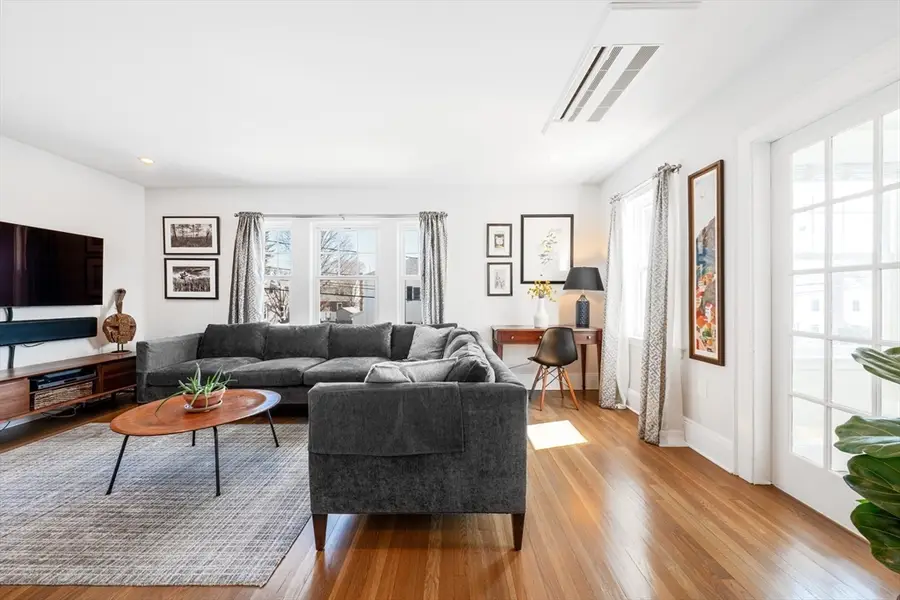 6 Hovey Street #6, Watertown, MA 02472 - #3