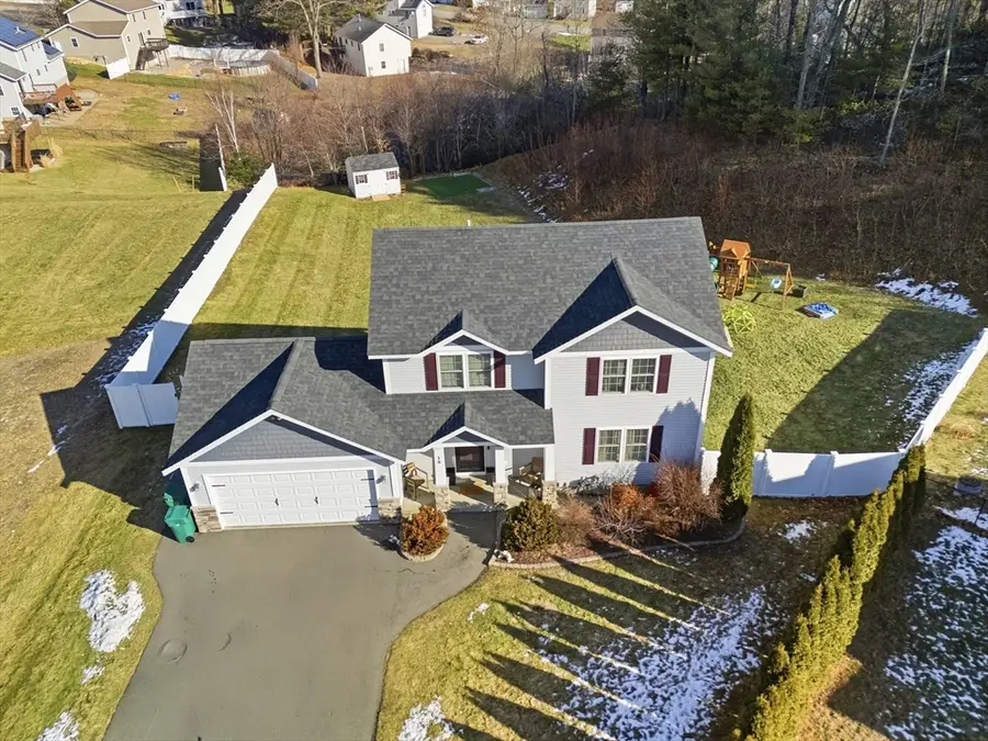 18 Downy Cir, Fitchburg, MA 01420 - #2