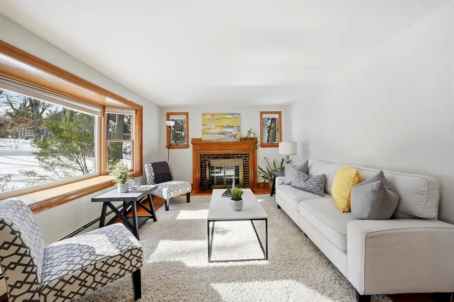 9 Balfour St, Lexington, MA 02421 - #3