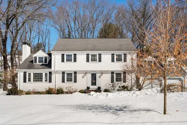 141 Hampshire Road, Wellesley, MA 02481