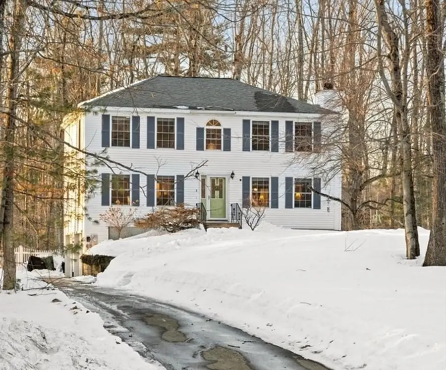 8 Hemlock St, Paxton, MA 01612 - #2