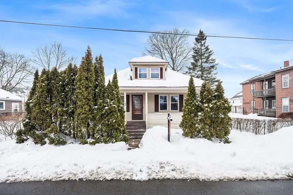 108 Inland St, Lowell, MA 01851 - #1