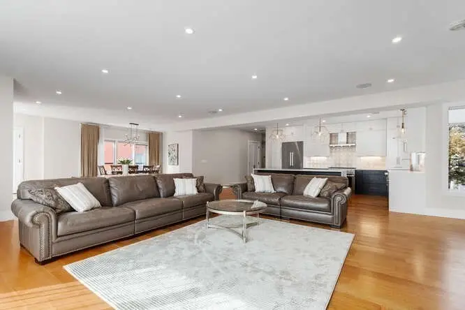 75 Greenough St #2, Brookline, MA 02445 - #3