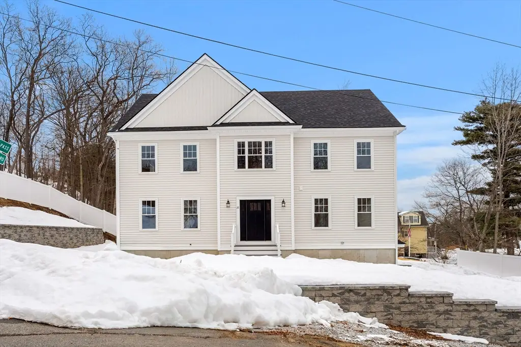 2 Rhuey Pass, Burlington, MA 01803 - #1