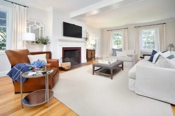 1 Squirrel Hill Lane, Hingham, MA 02043