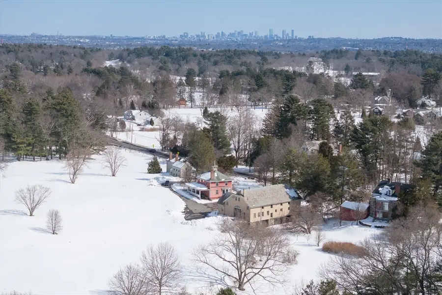 135 Wellesley Street, Weston, MA 02493 - #2