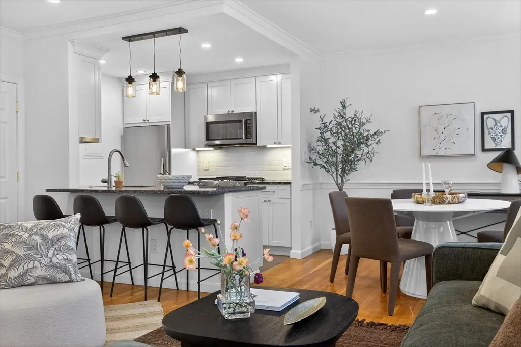 17 Bowdoin St #3AB, Boston, MA 02114 - #1