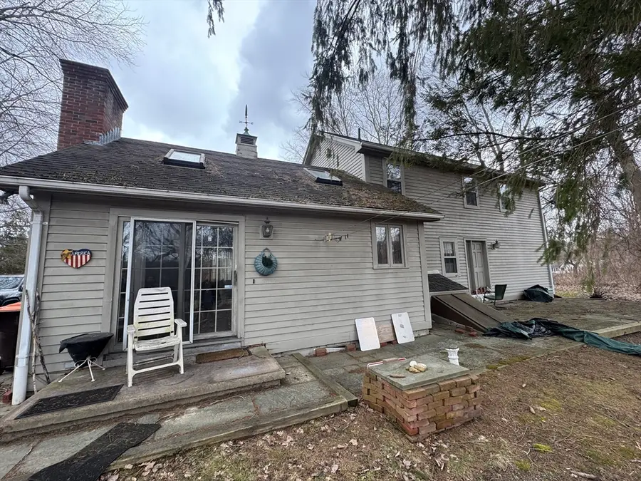 1026 Main St, Agawam, MA 01001 - #2