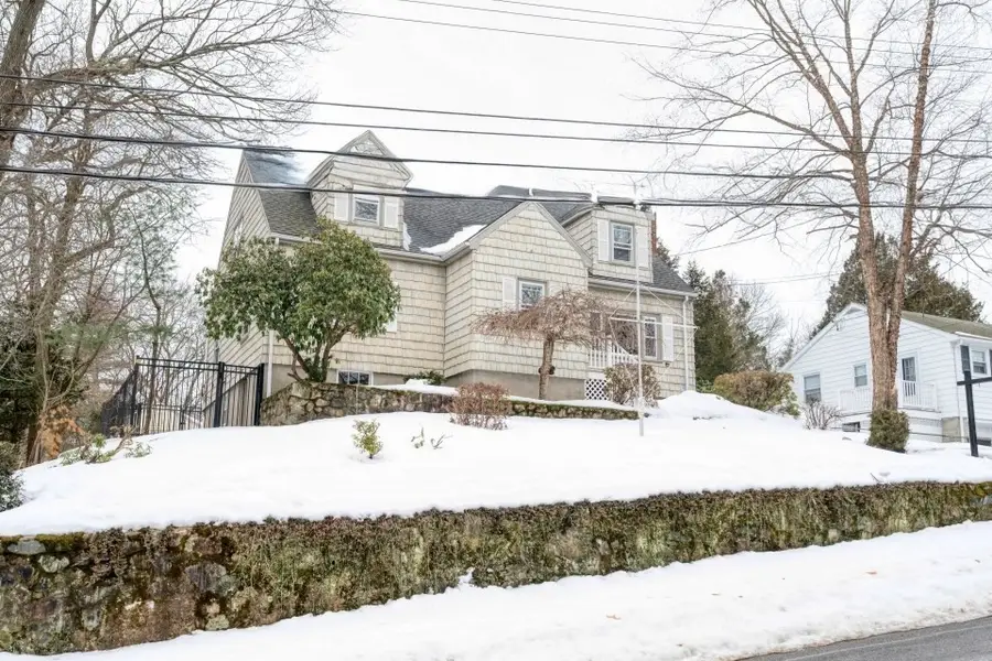 193 Vincent Rd, Dedham, MA 02026 - #3