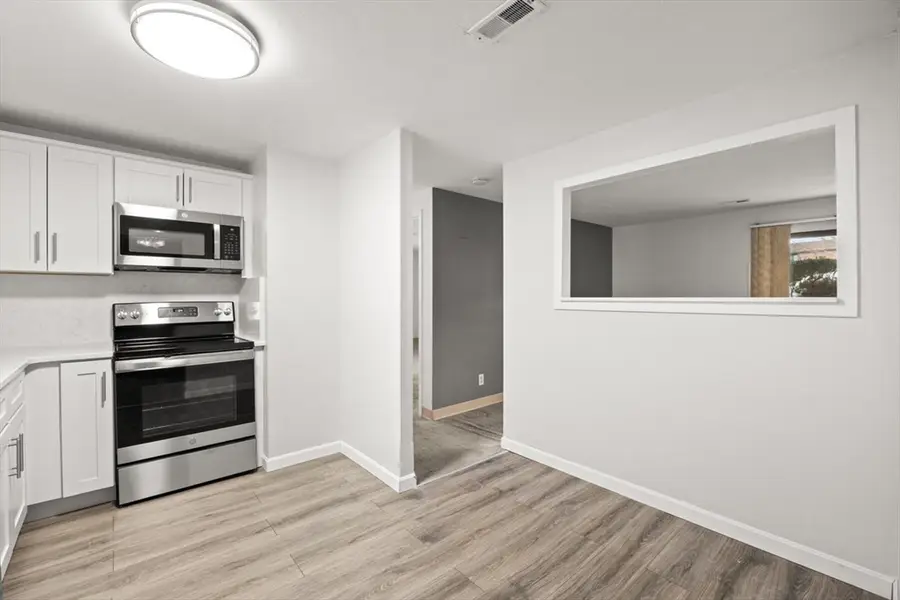 221 Oak St #4-15, Brockton, MA 02301 - #3